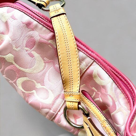 Coach Y2K Pink Optic Signature Large Soho Shoulder Bag 1851 - Picture 6 of 10